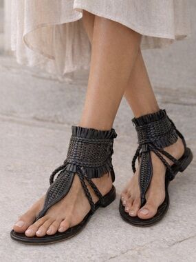 Leon Max Black Leather Woven Fringe Sandals Lace Up Size 8